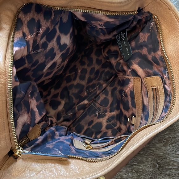 B. Makowsky purse - Picture 8 of 9